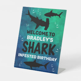 サメは任意の年齢の誕生日パーティー歓迎Pede 台座サイン