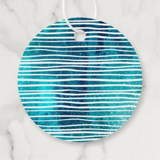 サメは年齢に関係なく誕生日パーティーを開催 フェイバータグ (裏面)