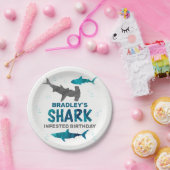 サメは年齢に関係なく誕生日パーティーを開催 ペーパープレート (パーティー)