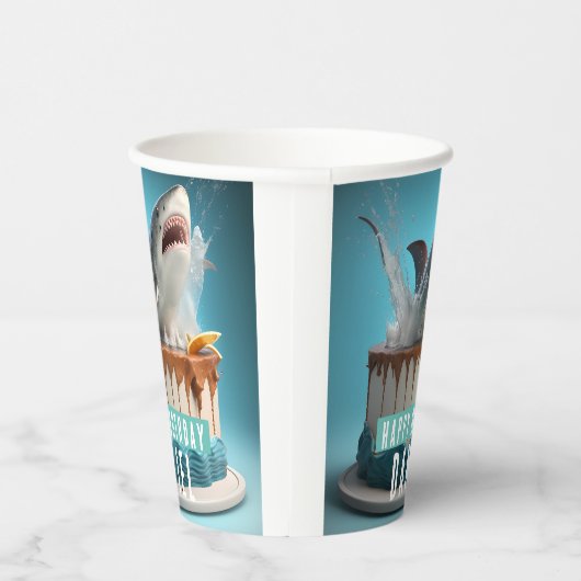 サメをテーマにしたお誕生日ケーキ 紙コップ (右)