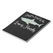 サメを愛する女の子 – ギフト海サメ ノートパッド (回転)