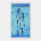 サメ保泳ぎ (正面)