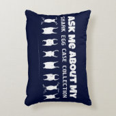 サメ卵ケース収集 アクセントクッション (正面(垂直))