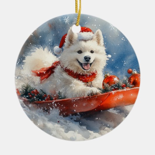 サモエドが乗ったソリに雪を降らせて クリスマス セラミックオーナメント (正面)