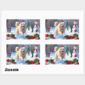 サモエドの雪の中のクリスマスハット姿 長方形シール (シート)