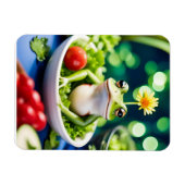 サラダに蛙が入っている マグネット (横)