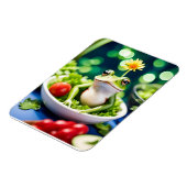 サラダに蛙が入っている マグネット (左側)