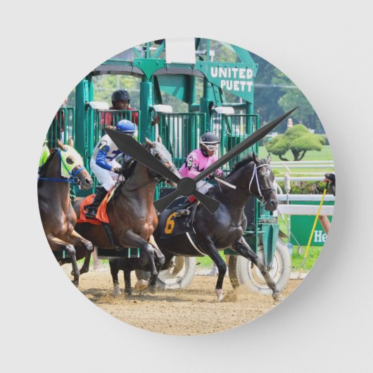 サラトガでオフ ラウンド壁時計 (正面)