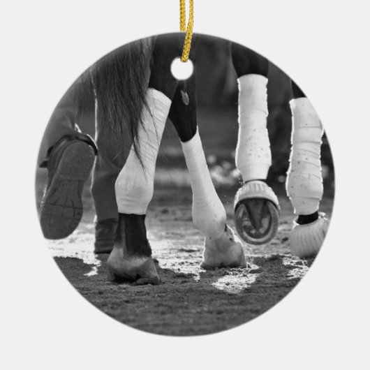 サラトガの歴史的なレースコース-よく セラミックオーナメント (正面)