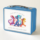 サラマンダカラフルーはサラマンダースライドを行う メタルランチボックス (裏面)