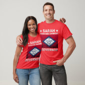 サラー・ハカビー・サンダース アーカンソー州知事 フラグ Tシャツ (ユニセックス)