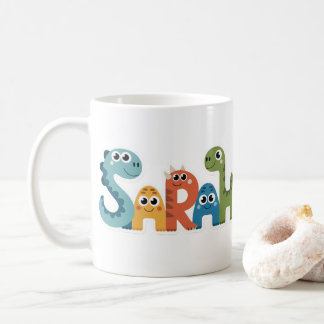 サラ恐竜の名前かわいいディノレターズデザイン コーヒーマグカップ
