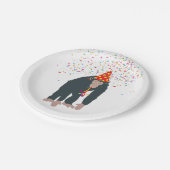 サルのチンパンジーが動物と提携するパーティー ペーパープレート (アングル)