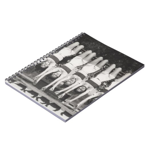 サルのバーにショーガールよくはしゃぐデザイン。 ノートブック (左側)