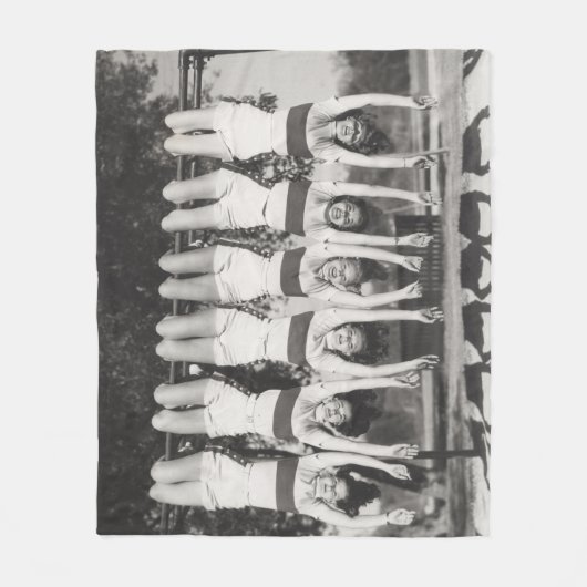 サルのバーにショーガールよくはしゃぐデザイン。 フリースブランケット (正面)