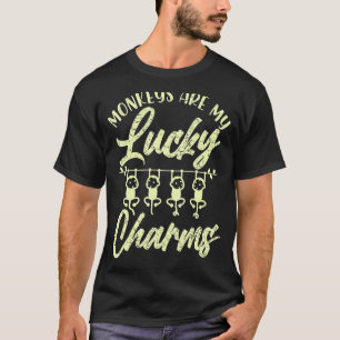 サルは私の幸運なチャーム Tシャツ