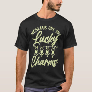 サルは私の幸運なチャーム Tシャツ