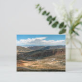 サルタサーペンタイン道路と遠くの塩のフラット ポストカード (スタンド正面)