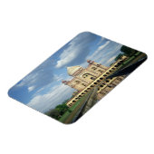 サルダル・ジャンの墓、オウドのナワブとミニス首相 マグネット (左側)