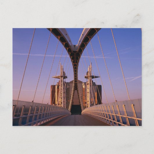 サルフォード・ローリー・センター・ミレニアム・ブリッジ ポストカード (正面)