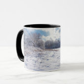 サレムヒルズの雪に覆われた池と森林 マグカップ (正面左)