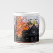サレムマサチューセッツ州の「魔女の家」 ジャンボコーヒーマグカップ (正面右)
