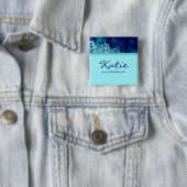 サロン名タグボタンブルック青グランジフローラ2 缶バッジ (インサイチュ)