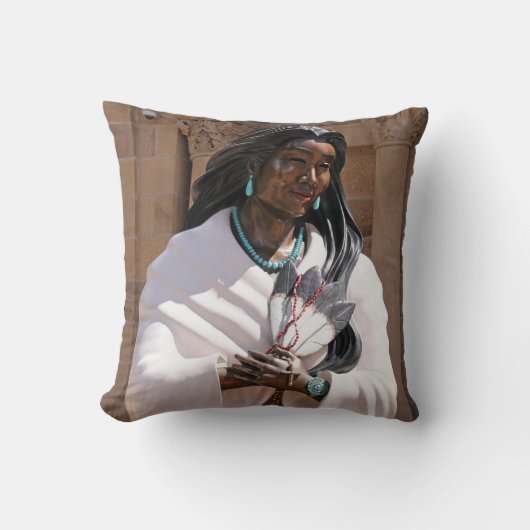 サンカテリテカケウィア クッション (正面)