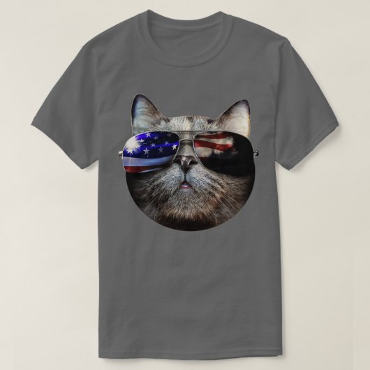 サンガカッコいいラス付きアメリカン猫 Tシャツ (デザイン正面)