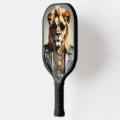 サンガクールラスとレザージャケットを着た動物 ピックルボールラケット (左)