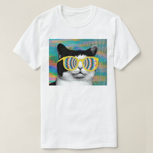 サンガサイケデリックラス付き猫 Tシャツ (デザイン正面)