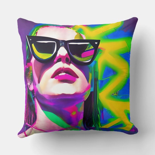 サンガユニークスカラフルスアートの女性たち クッション (裏面)
