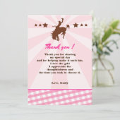 サンキューカードの女の子の誕生日のロデオの女性のカーボーイのピンク サンキューカード (スタンド正面)