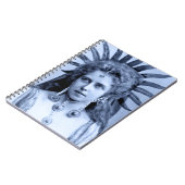 サンクイーンとしてルーマニアの女王マリー – 青 ノートブック (左側)