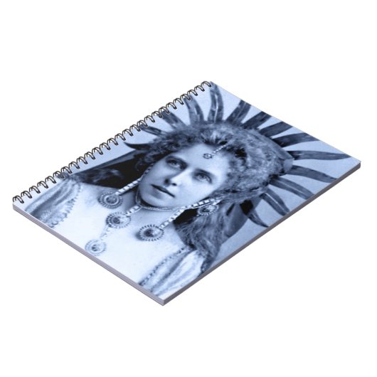 サンクイーンとしてルーマニアの女王マリー – 青 ノートブック (左側)