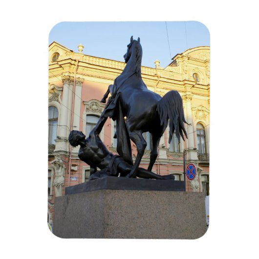 サンクトペテルブルクのアニチコフ橋を彫刻 マグネット (縦)