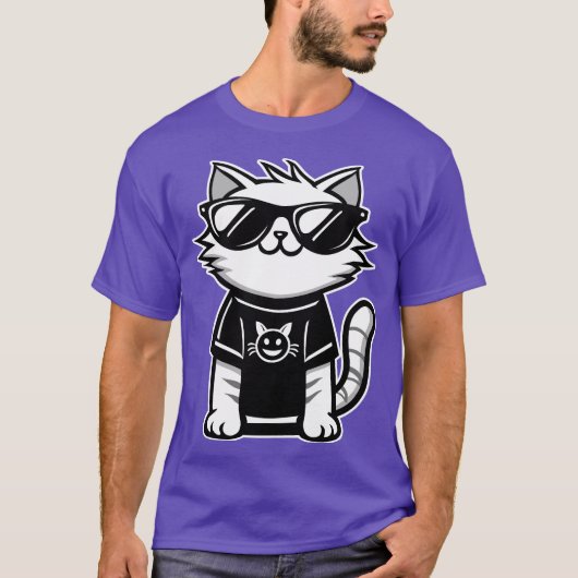 サンクールガス紫の世界猫 Tシャツ (正面)