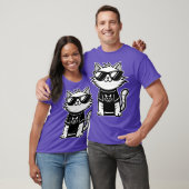 サンクールガス紫の世界猫 Tシャツ (ユニセックス)