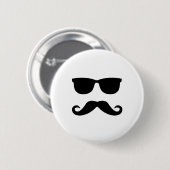 サングラスおよび「stache 缶バッジ (正面&裏面)