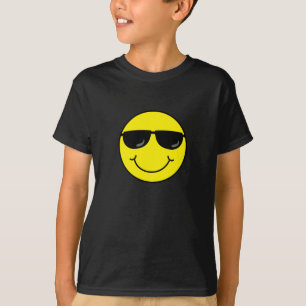 サングラスが付いているクールな顔 Tシャツ