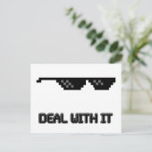 サングラスで対処する ポストカード (スタンド正面)