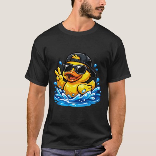 サングラスとキャップのサーフダック Tシャツ (正面)