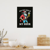 サングラスとビールを楽しむサンタのクリスマス ポスター (キッチン)