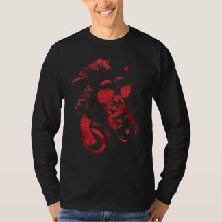 サングラスとヘッドフォンを備えたモンキーチンポ5 Tシャツ