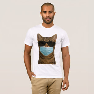 サングラスとマスクのクールな猫 Tシャツ