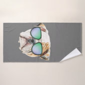 サングラスと可愛い英語のブルドッグおもしろい、子犬 バスタオル (バスタオル)