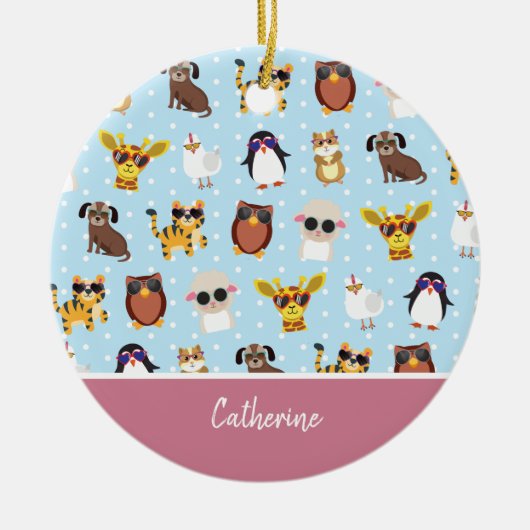 サングラスに名前のクリスマスを飾ったかわいい動物 セラミックオーナメント (正面)