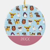 サングラスに名前のクリスマスを飾ったかわいい動物 セラミックオーナメント (裏面)