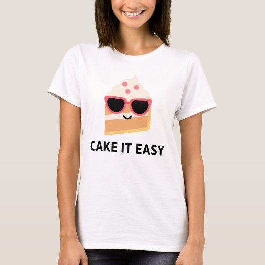 サングラスのかわいいケーキのスライス Tシャツ (正面)