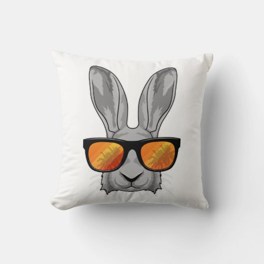サングラスのウサギ クッション (正面)